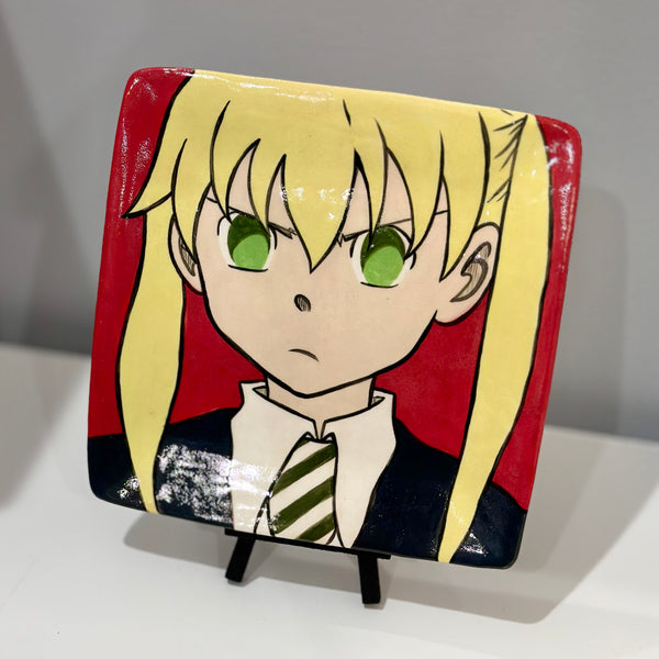 Maka Albarn Square Plate