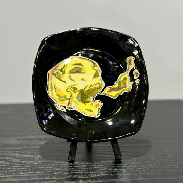 Skull Fire Breathing Plate