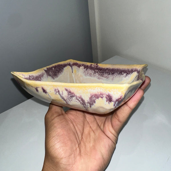 Medium Curved Square Bowl