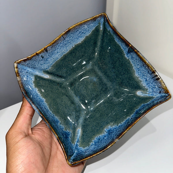 Medium Curved Square Bowl