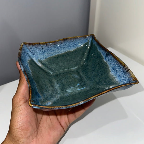 Medium Curved Square Bowl